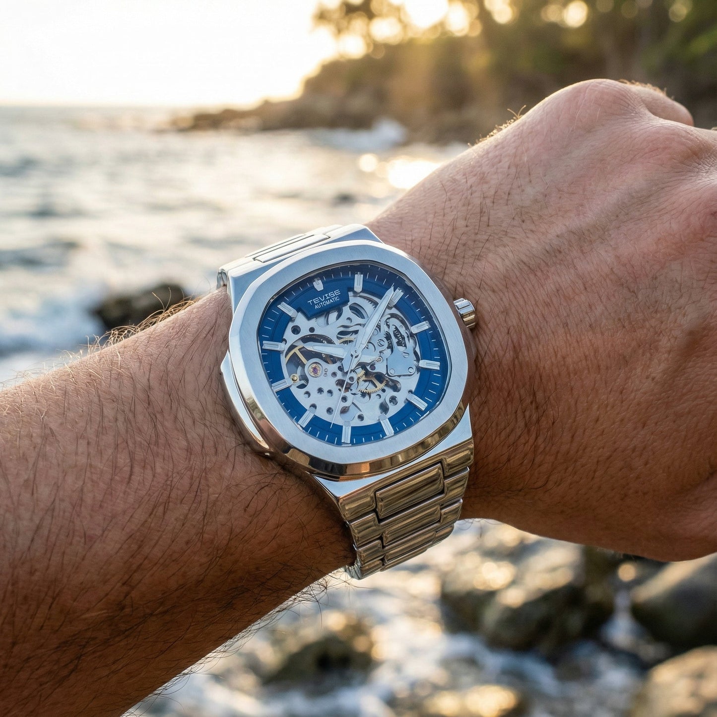 Skeleton (AUT) - Include Free Bracelet